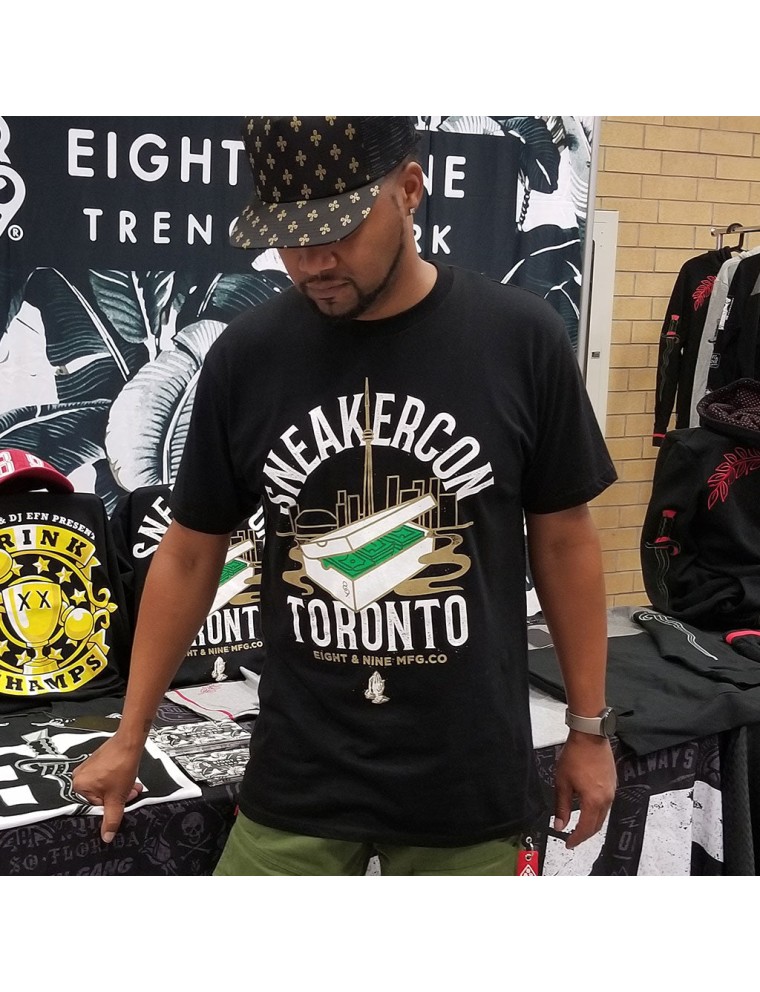 2024 New 2017 Toronto Sneaker Con T Shirt Official Release Ready for Shipment